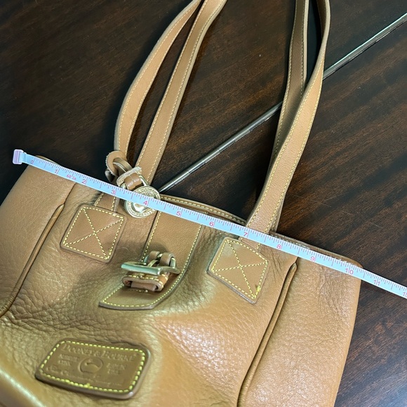 Dooney & Bourke handbag - Picture 10 of 11
